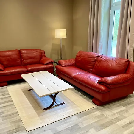 Le 449 - Portes De 펜션 *